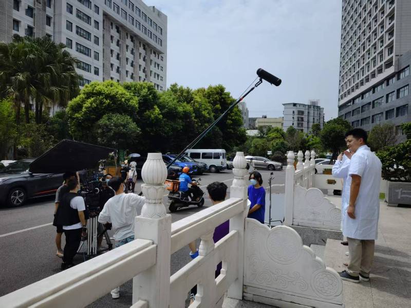 巴州区广告片拍摄公司低成本实现高规格制作的诀窍